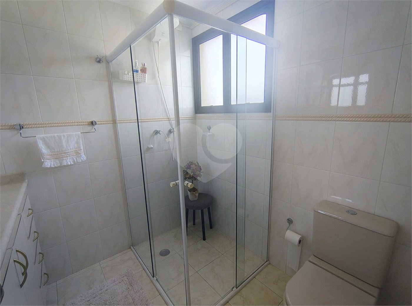Apartamento à venda com 3 quartos, sendo 2 suítes, em Vila Rica, Jundiaí, SP