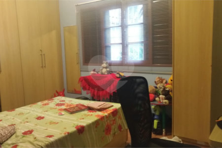 Casa Térrea à venda com 5 quartos, sendo 1 suíte, em Santana, São Paulo, SP