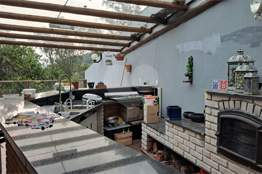 Casa à venda com 3 quartos, sendo 1 suíte, em Chácara Arantes, Mairiporã, SP
