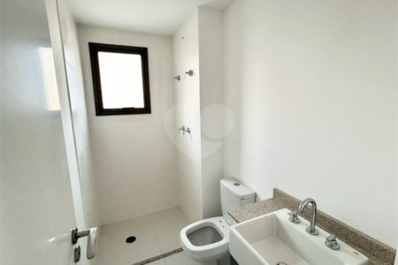 Apartamento à venda com 2 quartos, sendo 1 suíte, em Brooklin, São Paulo, SP