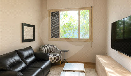 Apartamento à venda com 2 quartos, sendo 1 suíte,  em Pinheiros, São Paulo, SP