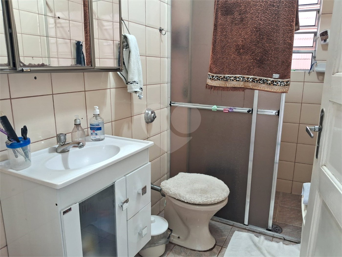 Sobrado à venda com 3 quartos em Jardim Humaitá, São Paulo, SP