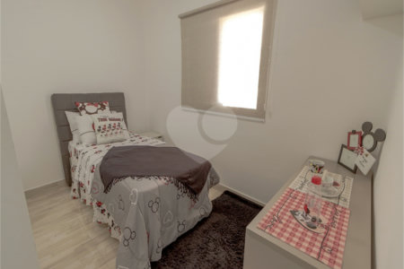 Casa à venda com 2 suítes no condomínio Residencial Américo de Figueiredo, Sorocaba - SP