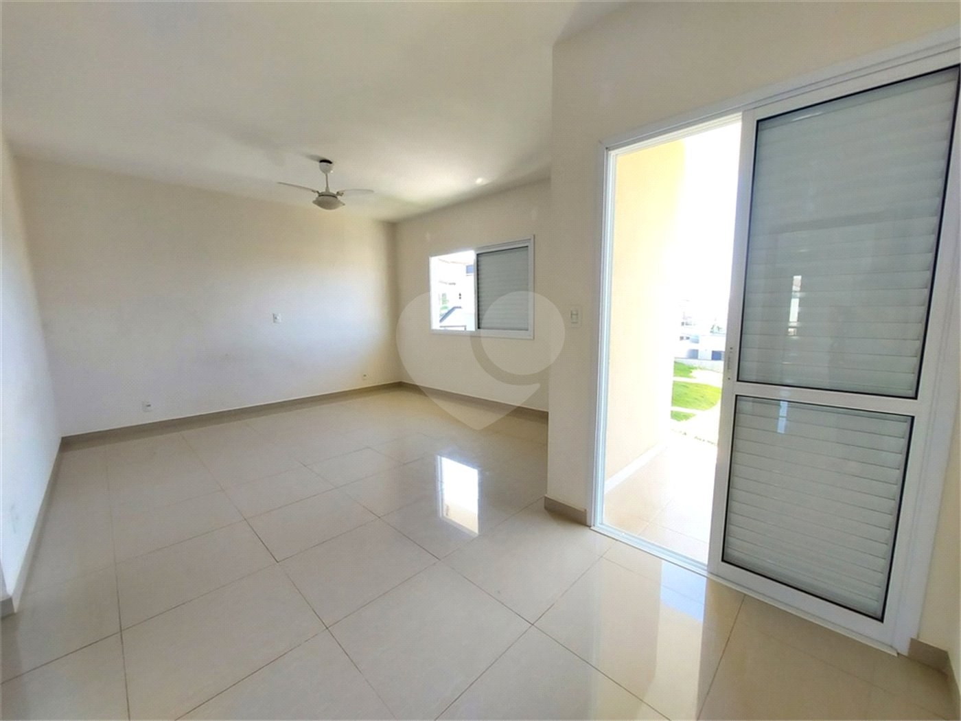 Casa à venda com 3 suítes no condomínio Villaggio Di Napoli Valinhos, Valinhos - SP
