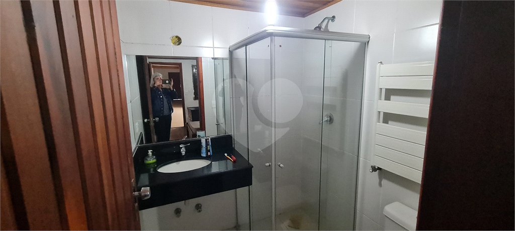 Casa à venda com 4 suítes no condomínio Jardim da Montanha I, Mairiporã - SP