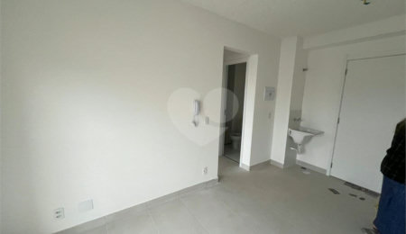 Apartamento à venda com 2 quartos em Vila Graciosa, São Paulo, SP