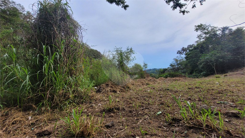 Terreno à venda em Barreiro, Mairiporã, SP