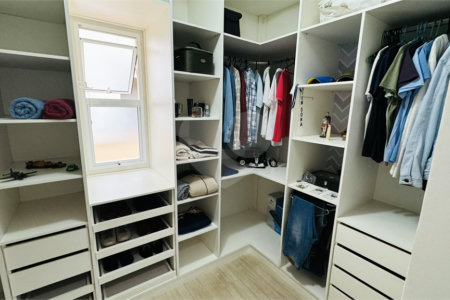 Casa à venda com 3 suítes no condomínio Residencial Delle Stelle, Louveira - SP