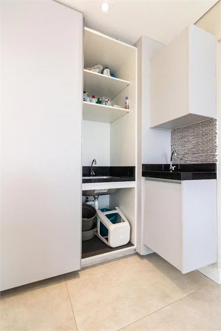 Apartamento à venda ou para alugar com 2 quartos, sendo 1 suíte,  em Vila Gertrudes, São Paulo, SP