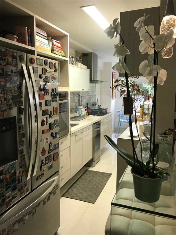 Apartamento à venda com 3 quartos, sendo 1 suíte,  em Lar São Paulo, São Paulo, SP