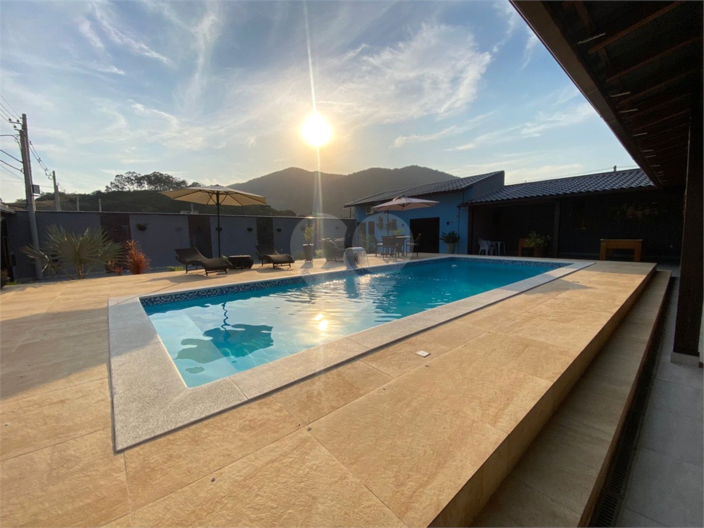 Casa à venda com 1 suíte em Campo Grande, Rio de Janeiro, RJ
