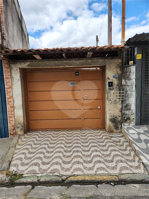 Sobrado à venda com 3 quartos no Brasilândia, São Paulo, SP