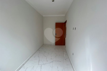 Casa de Vila à venda com 2 quartos, sendo 1 suíte, em Vila Nova Sorocaba, Sorocaba, SP