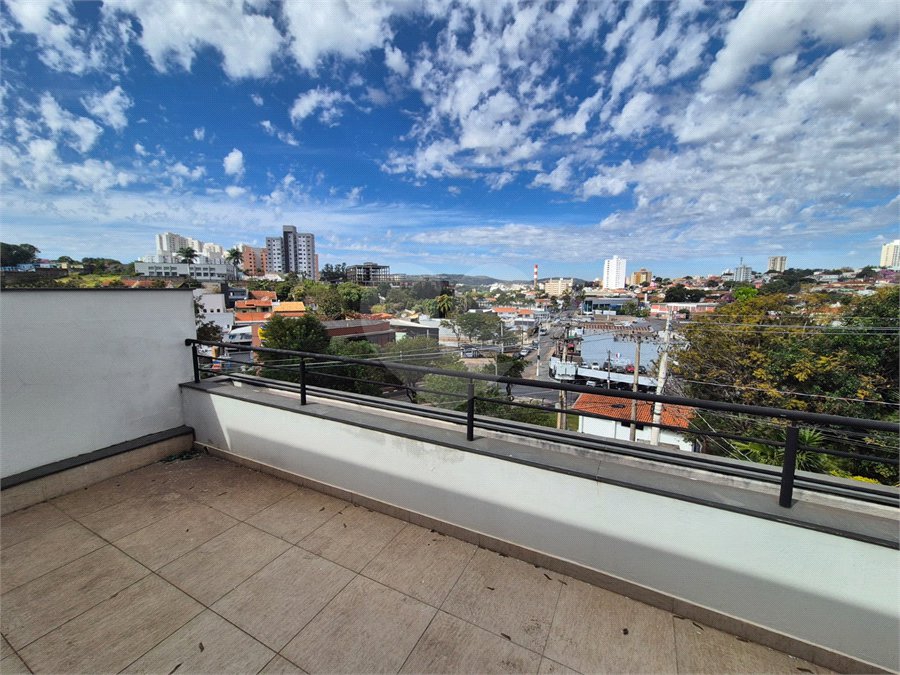Prédio para alugar em Vila Faustina I, Valinhos, SP