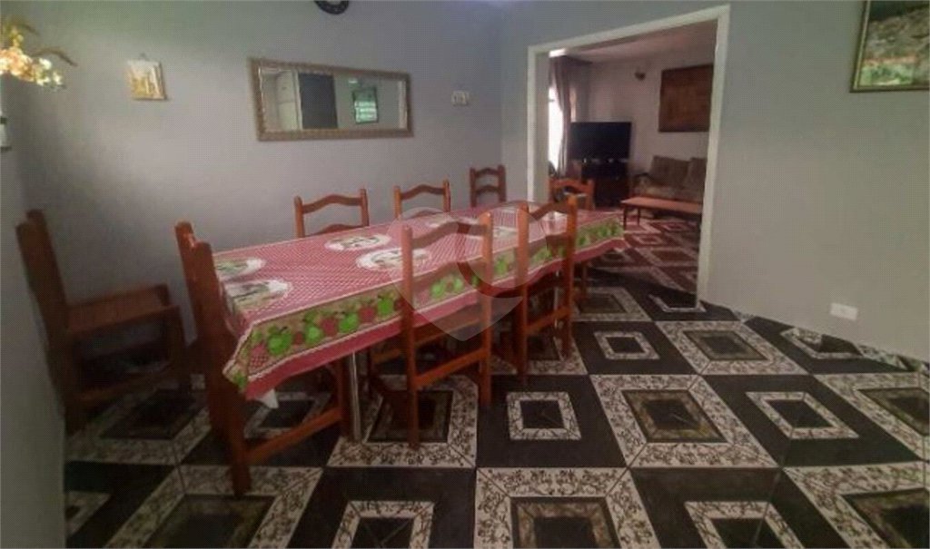 Sobrado à venda com 5 quartos, sendo 1 suíte, em Jardim Sabará, São Paulo, SP