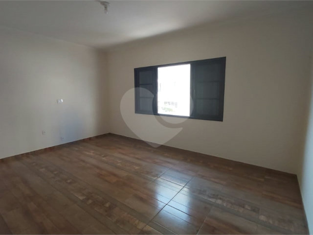Sobrado à venda com 4 quartos, sendo 2 suítes,  em Mandaqui, São Paulo, SP