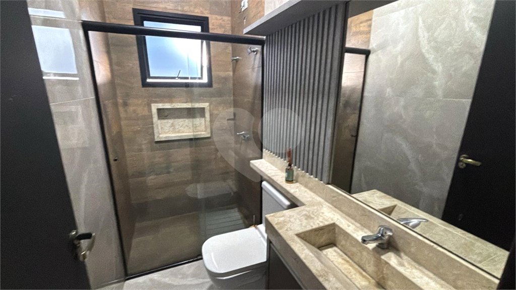 Casa à venda com 3 quartos, sendo 1 suíte, no condomínio Vila Paraty, Indaiatuba - SP