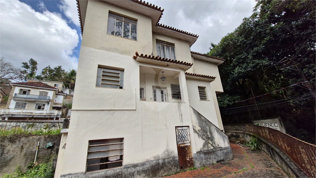 Casa à venda com 4 quartos, sendo 1 suíte, em Alto da Boa Vista, Rio de Janeiro, RJ