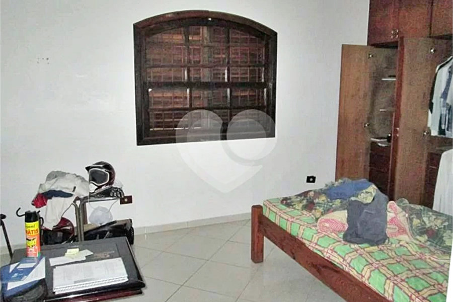 Sobrado à venda com 6 quartos, sendo 4 suítes, em Vila Albertina, São Paulo, SP