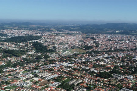 Terreno à venda no condomínio Loteamento Parque Residencial Serras de Atibaia III, Atibaia - SP