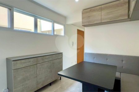 Apartamento à venda com 3 quartos em Alto de Pinheiros, São Paulo, SP