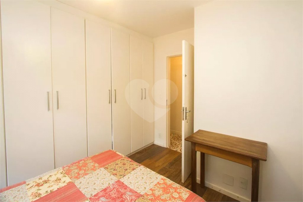 Casa à venda com 4 quartos, sendo 2 suítes, em Chácara Flora, São Paulo, SP