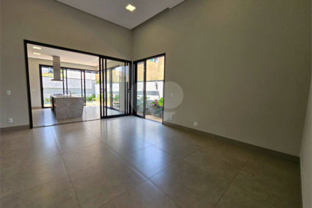 Casa à venda com 4 suítes no condomínio Residencial Terras de Siena, Ribeirão Preto - SP