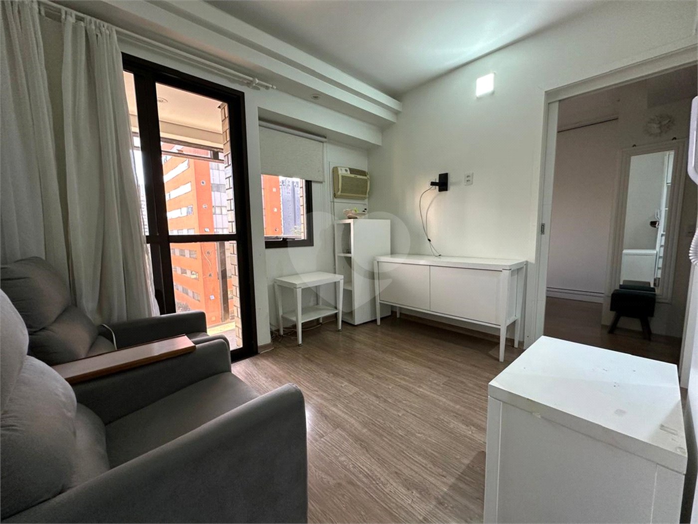 Apartamento à venda com 1 quarto em Moema, São Paulo, SP