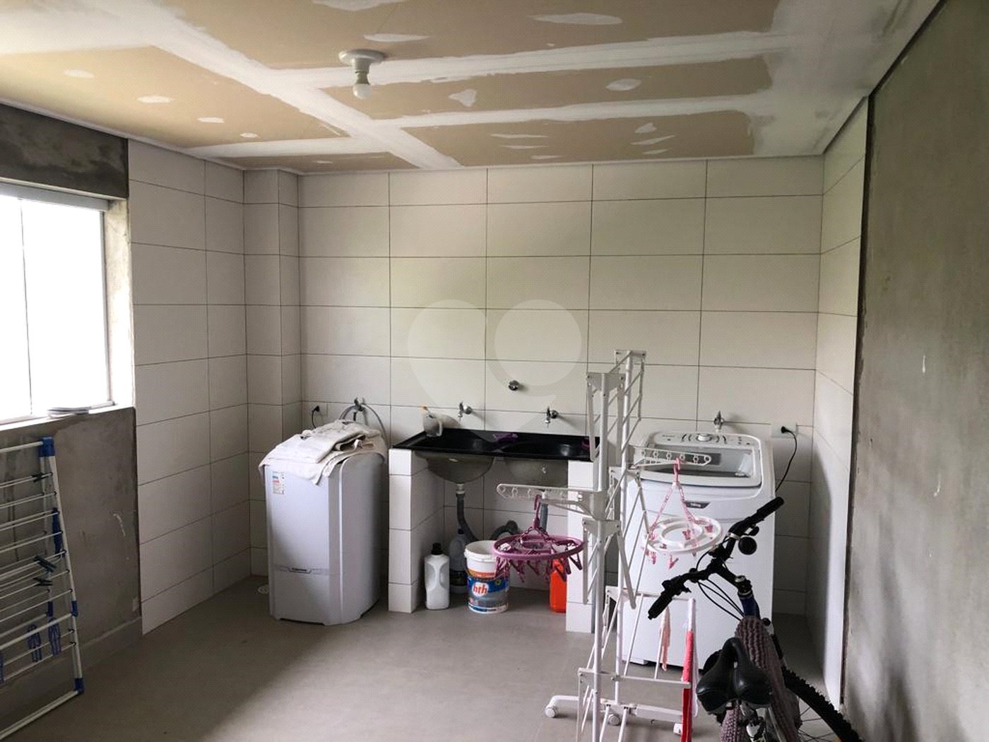 Casa à venda com 3 suítes no condomínio Estancia da Serra / Residencial Nova Mairipora, Mairiporã - SP
