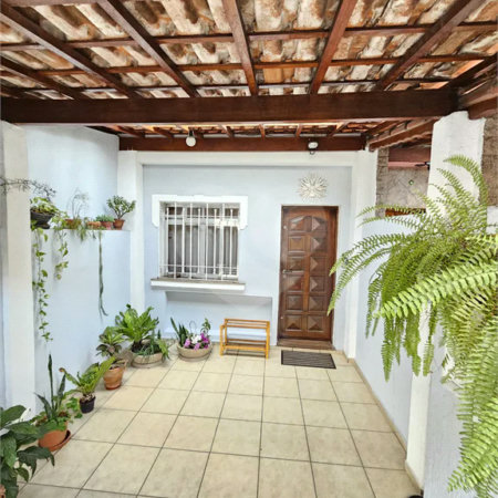 Casa à venda com 2 quartos, sendo 1 suíte, em Santa Teresinha, São Paulo, SP
