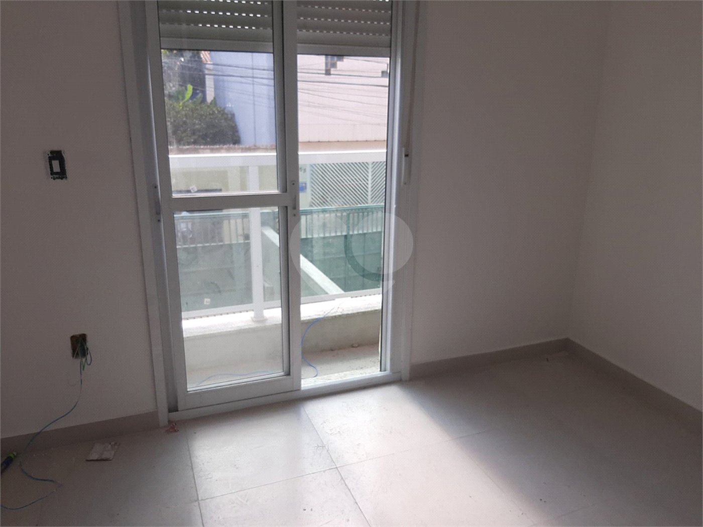 Sobrado à venda com 2 suítes em Vila Nivi, São Paulo, SP