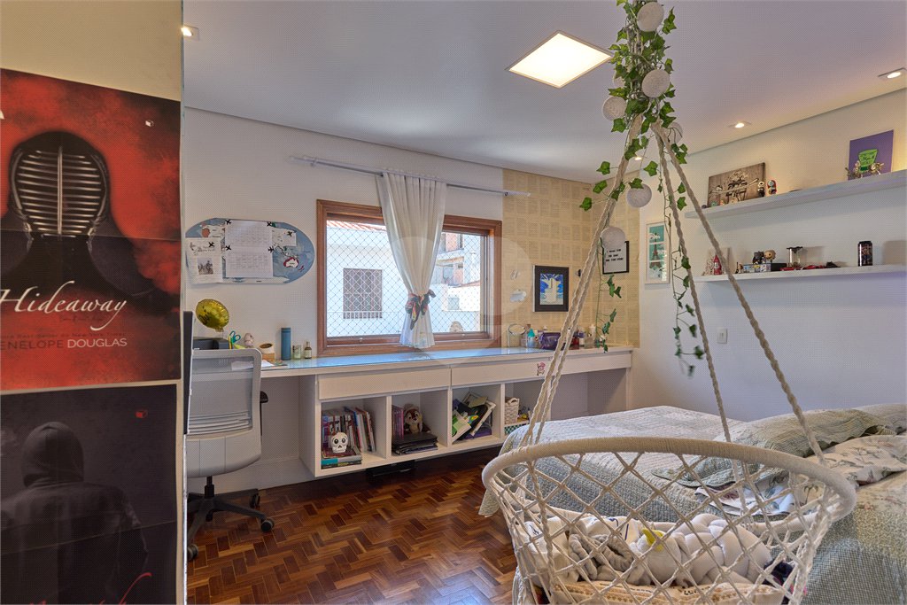 Casa à venda com 4 quartos, sendo 2 suítes, em Brooklin, São Paulo, SP