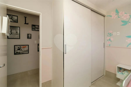 Apartamento à venda com 2 quartos em Vila Paiva, São Paulo, SP