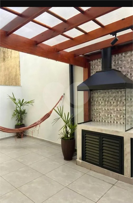 Casa à venda com 3 quartos, sendo 1 suíte,  no condomínio Villas de São Francisco I, São Paulo - SP