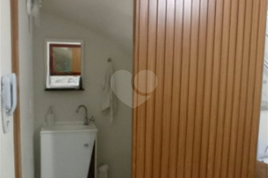 Casa à venda com 2 suítes no condomínio Residencial Pavoni I, São Paulo - SP