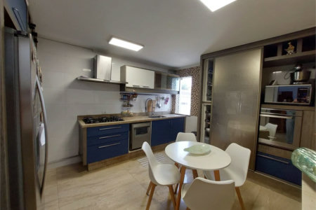 Casa à venda ou para alugar com 4 suítes em Lapa, São Paulo, SP