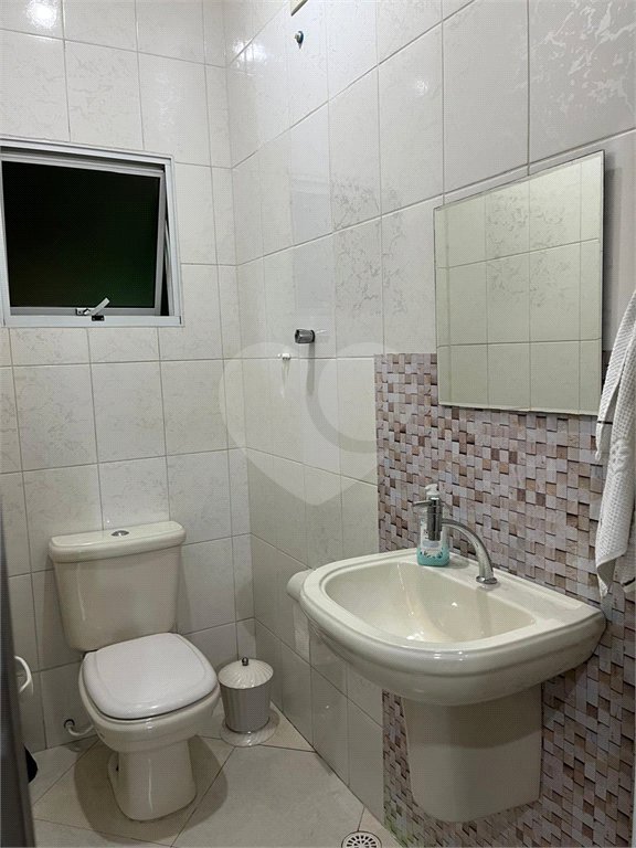 Sobrado à venda com 3 quartos, sendo 1 suíte,  em Vila Pirituba, São Paulo, SP