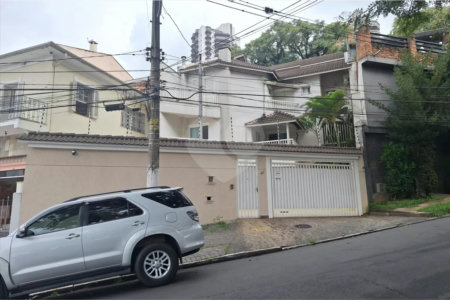 Sobrado à venda com 3 suítes em Água Fria, São Paulo, SP
