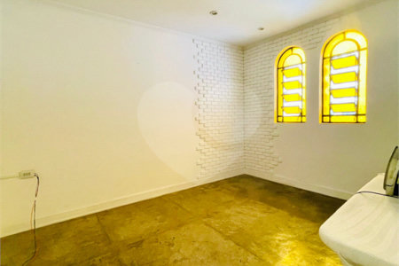 Casa à venda com 12 quartos em Vila Mariana, São Paulo, SP
