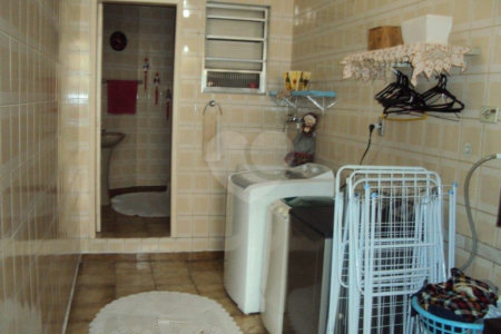Casa à venda com 4 quartos em Campo Belo, São Paulo, SP