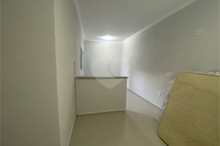 Casa à venda com 4 quartos, sendo 2 suítes,  em Jardim Santa Marta III, Salto, SP