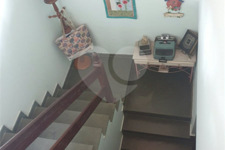 Casa à venda ou para alugar com 4 suítes em Vila Machado, Mairiporã, SP