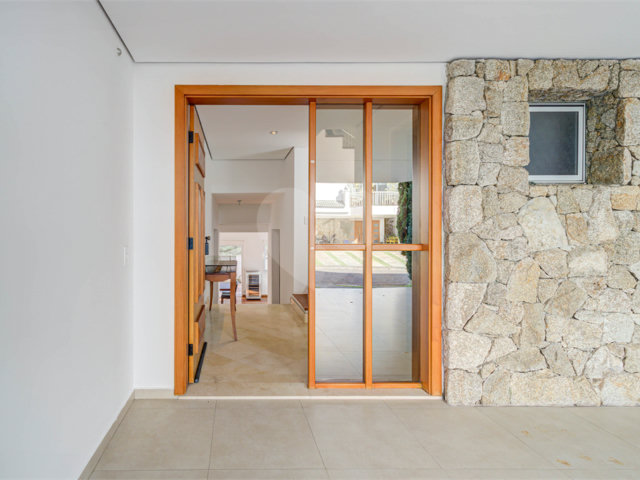 Casa à venda com 4 suítes no condomínio Ville de Marseille, São Paulo - SP
