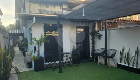 Sobrado à venda com 4 quartos, sendo 3 suítes,  em Itaguá, Ubatuba, SP