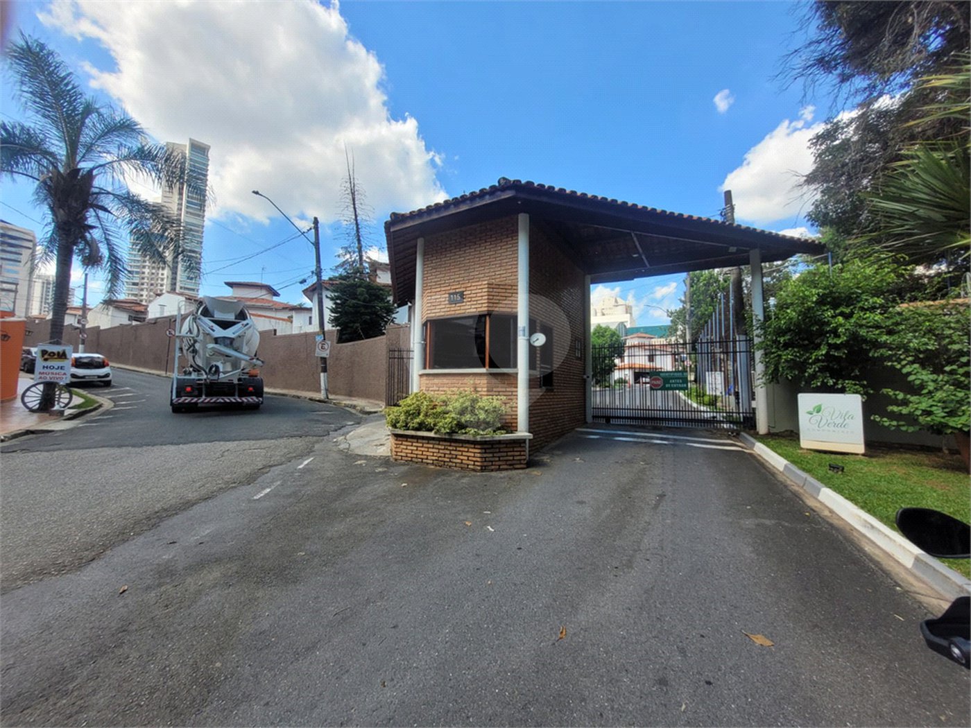 Casa à venda com 3 quartos, sendo 1 suíte, no condomínio Residencial Vila Verde, Sorocaba - SP