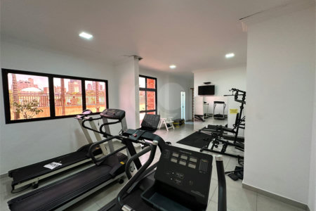 Apartamento à venda com 3 quartos, sendo 1 suíte, em Vila Monumento, São Paulo, SP