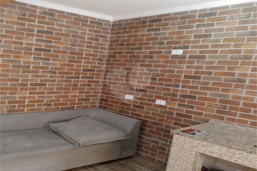Sobrado à venda com 4 quartos no Brasilândia, São Paulo, SP