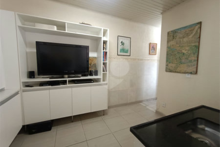 Casa à venda com 4 quartos, sendo 1 suíte,  em Jardim Armênia, Mogi das Cruzes, SP