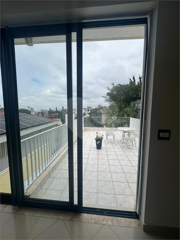 Sobrado à venda ou para alugar com 5 quartos, sendo 3 suítes, em Tucuruvi, São Paulo, SP