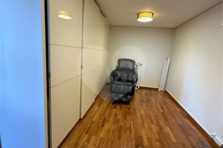Casa à venda com 4 suítes no condomínio East Village, São Paulo - SP
